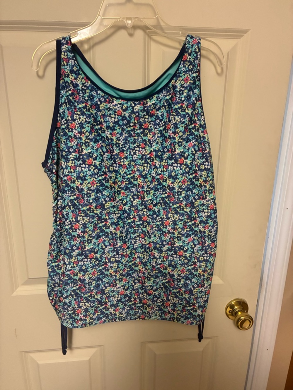 Tankini swim suit top by Free Country